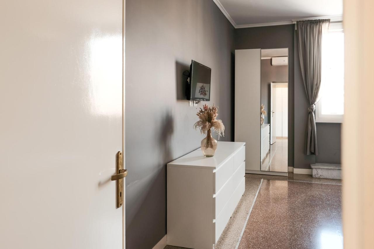 Family Apartment Near Vatican Museum Roma Exterior foto